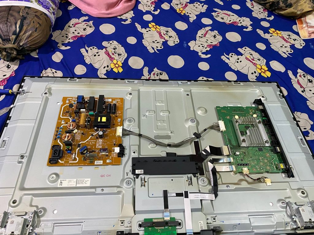 thay-man-hinh-tivi-panasonic-hai-phong